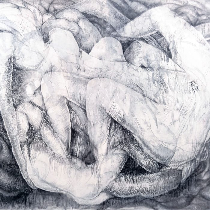 Abstraktní perokresba několika propletených lidských postav bez tváře, které se vzájemně překrývají a proplétají. Textura je detailní, stínování zdůrazňuje křivky a tvary těl.