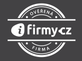 Bílý kruhový odznak na tmavém pozadí s nápisem "OVĚŘENÁ FIRMA" a "firmy.cz" uprostřed. Vlevo od "firmy.cz" je zobrazena ikona "i".